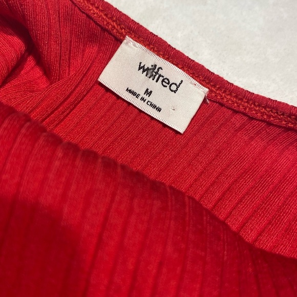 New Aritzia Wilfred Ribbed Annecy Bodysuit Red Size M with tags ⭐️⭐️⭐️⭐️ - Picture 11 of 17